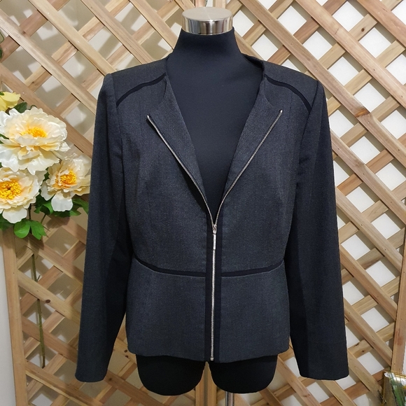 CALVIN KLEIN Zipper Detail Jacket (New NO tag) - Picture 5 of 14